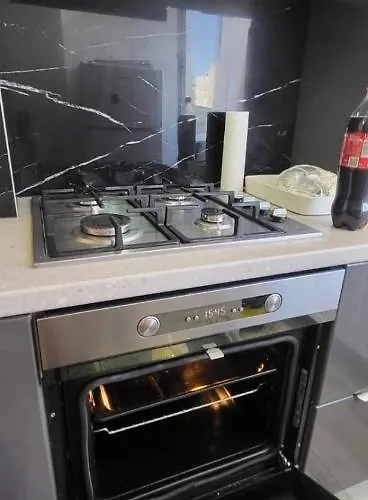 Apartamento 23 Constantin Brancoveanu, Craiovita, Self Check-in *