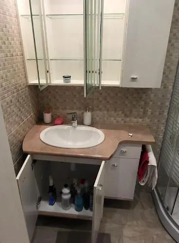 23 Constantin Brancoveanu, Craiovita, Self Check-in Apartament