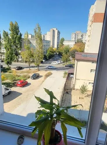 23 Constantin Brancoveanu, Craiovita, Self Check-in *